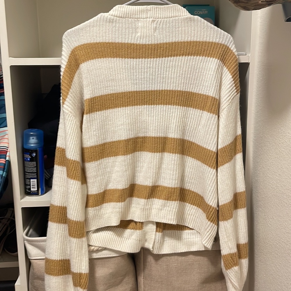 Cardigan - Picture 3 of 3